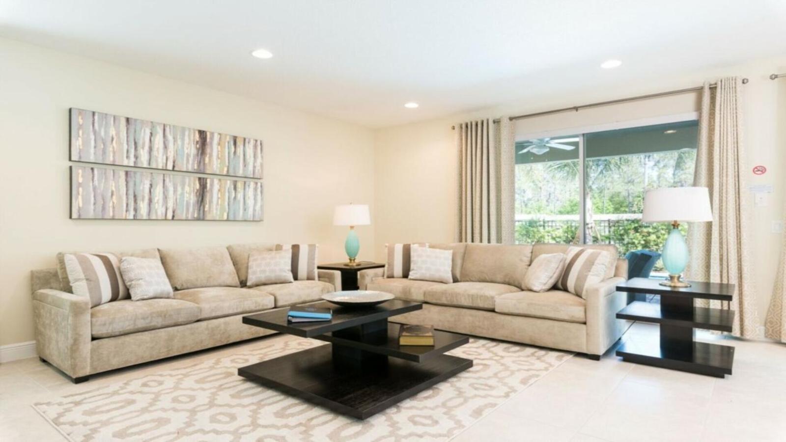 471 The Encore Club Resort 5 Bedroom Villa Main image 2